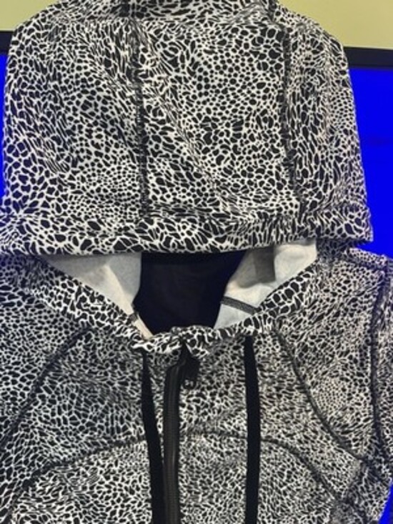 Lululemon Hooded Define Jacket *Nulu Polar Shift Inverse Alpine White Black Sz 8 - Picture 5 of 12